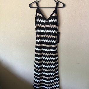 Madden Girl Black White Tan Chevron Knit Maxi Dress